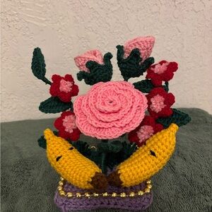 Handmade Crochet Floral Arrangement with Banana Platanito a crochet